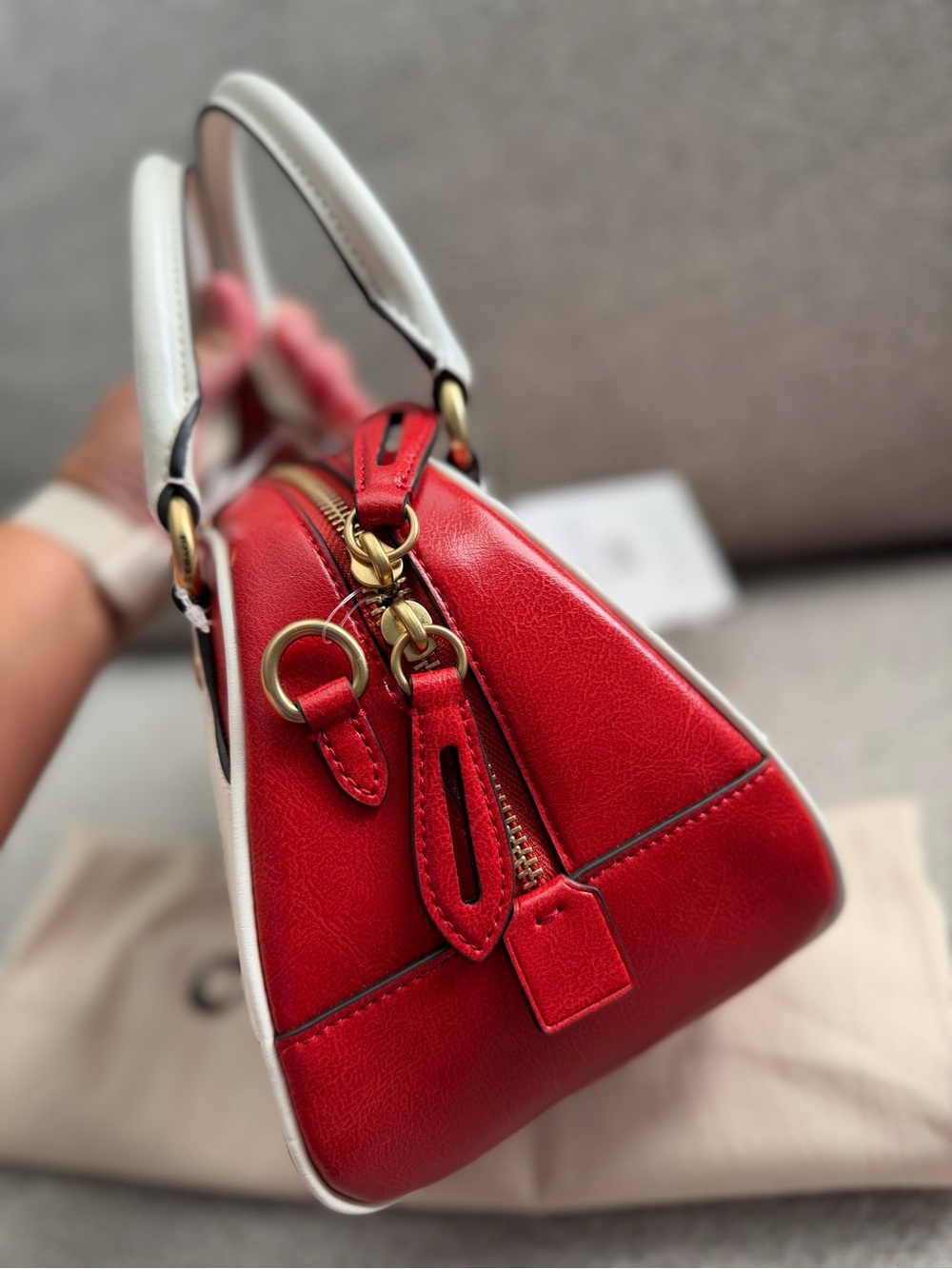Coachtopia Bowling Bag Red/White | NWT | Crossbody Satchel | Dust Bag Included - Picture 6 of 9